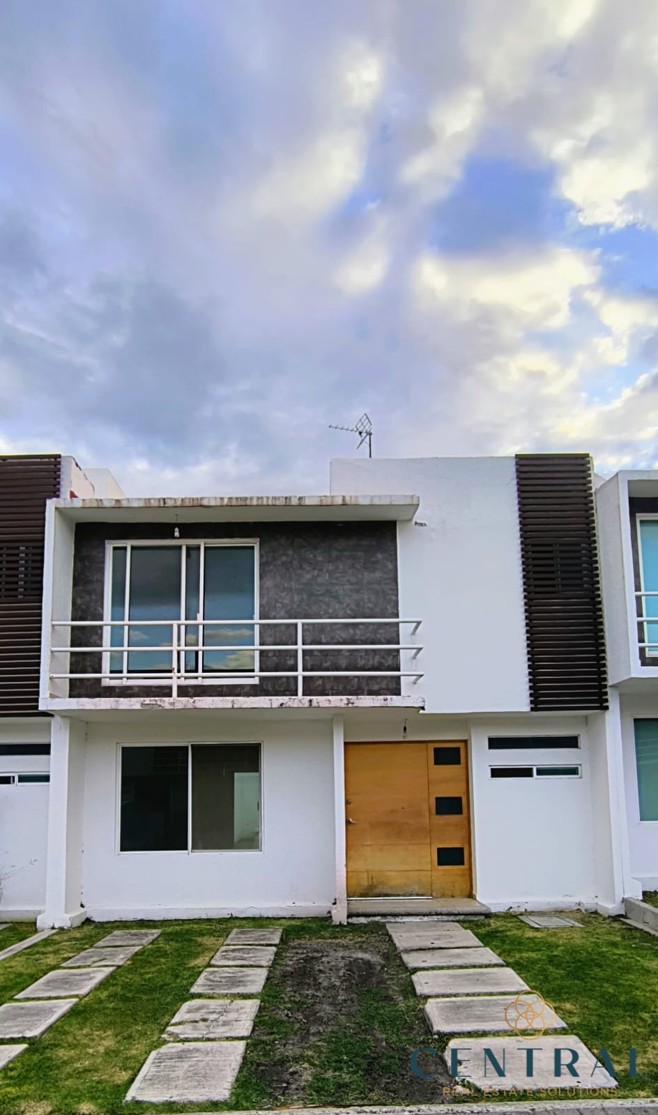 Casa en Renta en Santa Fe Juriquilla $13,000 M.N. (Rentada)